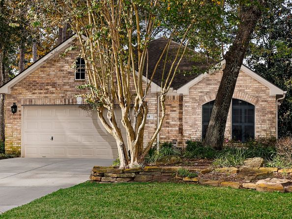 15 Lilac Ridge Place, The Woodlands TX 77384