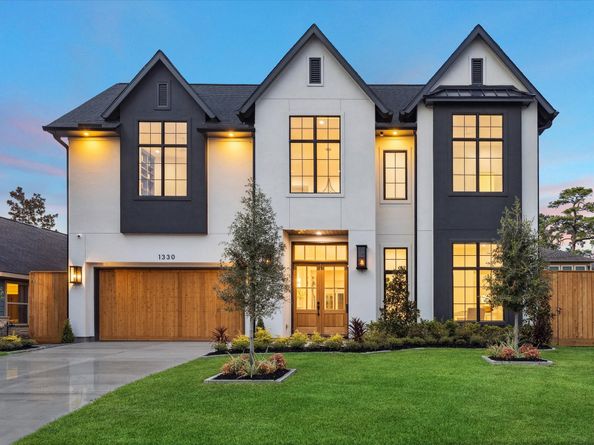 1330 Richelieu Lane, Houston TX 77018