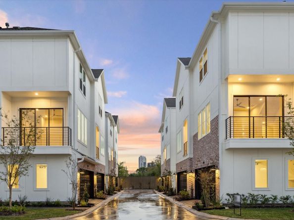 3061 Hicks Street, Houston TX 77007