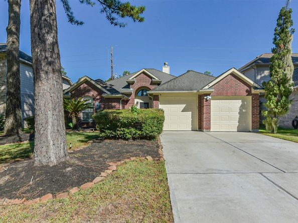 13203 Yaupon Holly Lane, Houston TX 77044