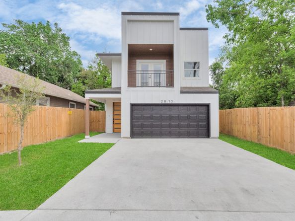 2813 Drew Street, Houston TX 77004