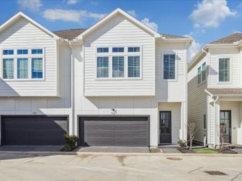 728 Carriage Knolls Drive