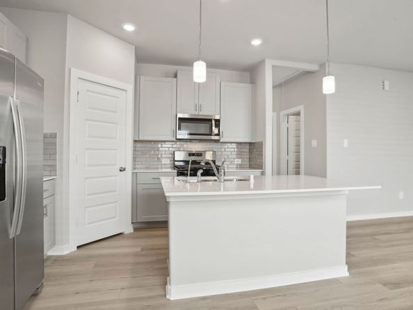 5710 Adamite Way, Houston TX 77048