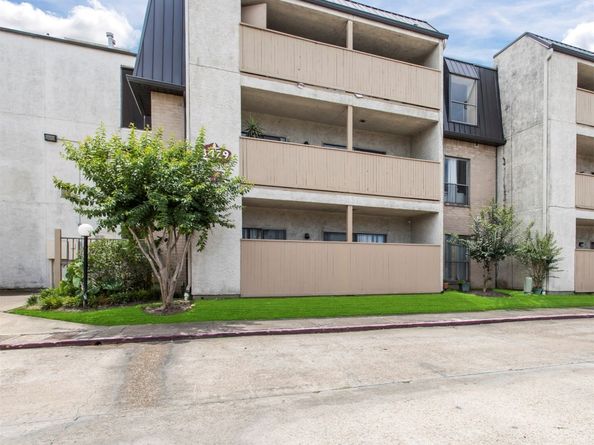 8429 Hearth Drive 3, Houston TX 77054