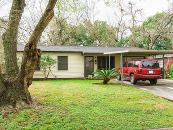 5634 Schevers Street