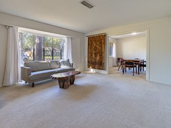 5238 Loch Lomond Drive