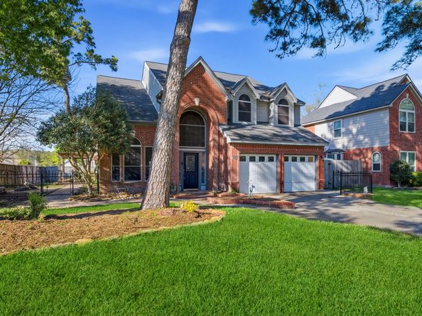 3203 Creek Manor Drive, Houston TX 77339