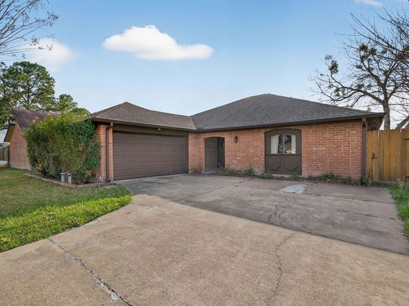 7310 Treewater Drive, Houston TX 77072