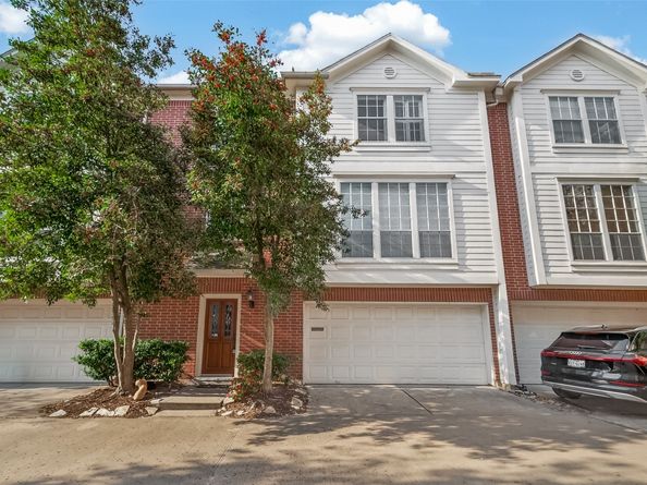 2250 La Branch Street, Houston TX 77002