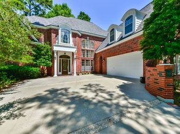 166 E Capstone Circle