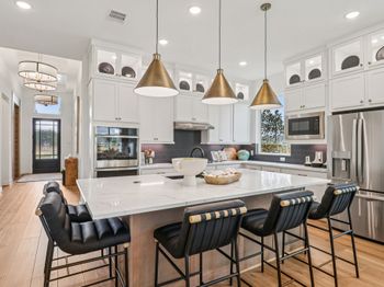 13327 Valley Orchard