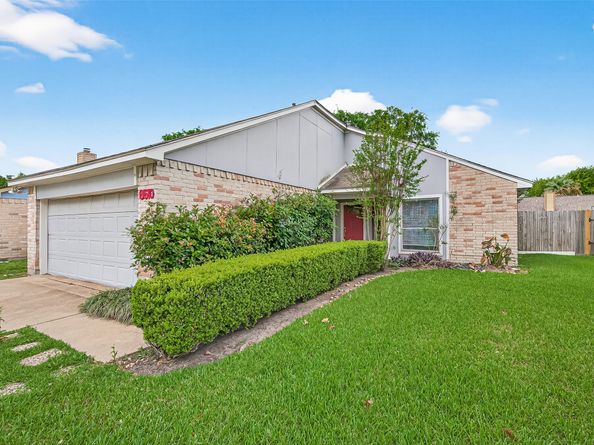 6510 Paso Del Sol Drive, Houston TX 77083