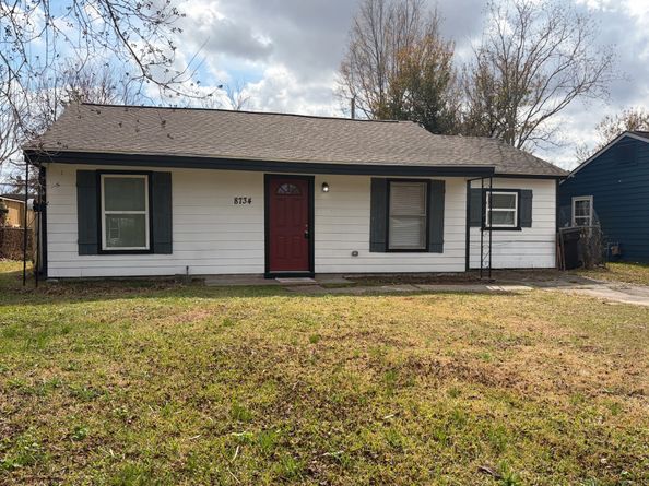 8734 Josie Street, Houston TX 77029