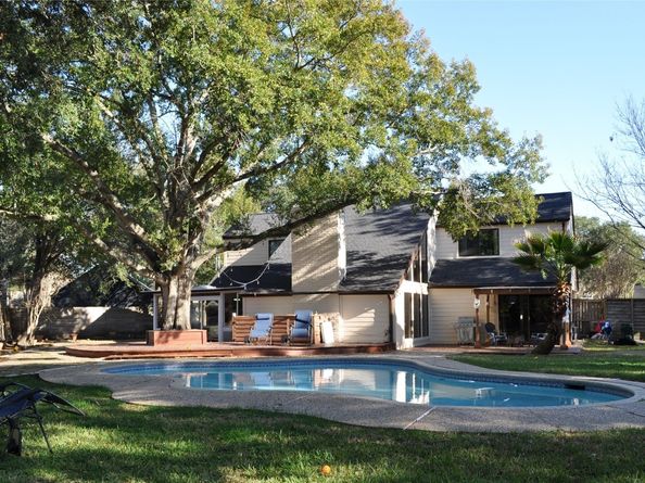 1602 Big Lake Drive, Houston TX 77077