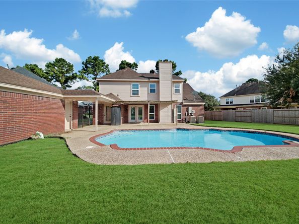17618 Rustling Aspen Lane, Houston TX 77095