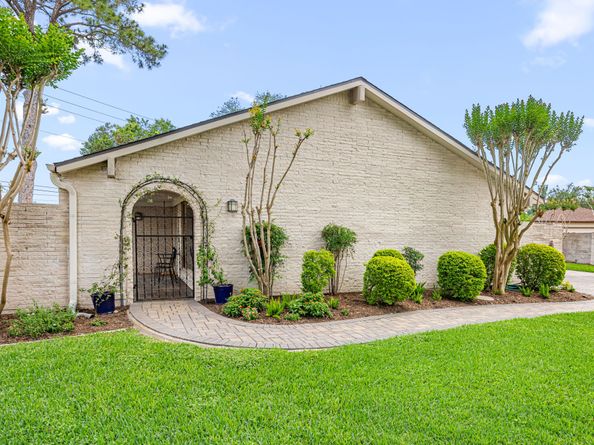 3110 Lynbrook Court, Sugar Land TX 77478
