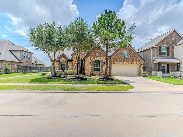 9319 Taylor Cliff Lane, Cypress TX 77433