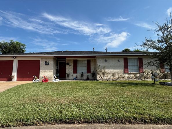 9022 Indian River Drive, Houston TX 77088