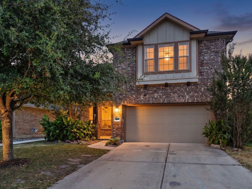 13207 Davenport Hills Lane, Humble TX 77346