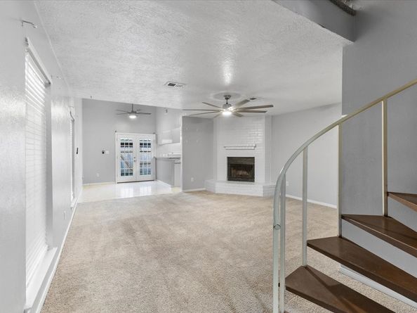 2071 Country Village Boulevard C, Humble TX 77338