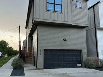 3512 Oak Forest Grove Drive