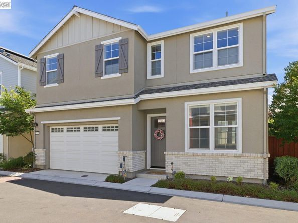 37515 Sea Bank Street, Newark CA 94560