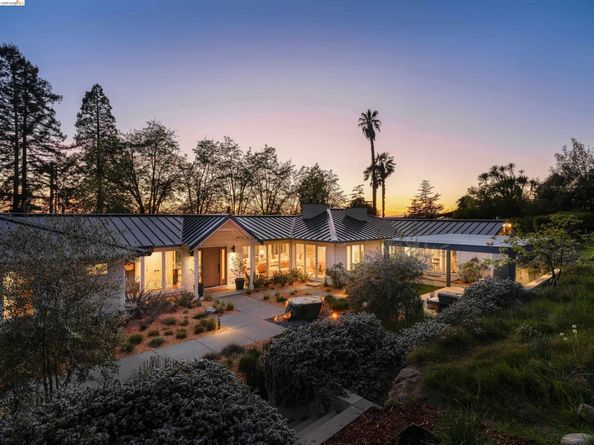 12700 Skyline Blvd, Oakland CA 94619