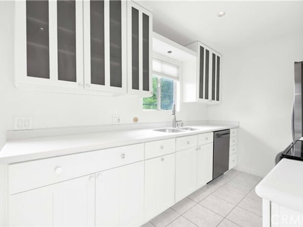 532 N Rossmore 311, Los Angeles CA 90004