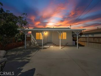 3990 Broadway