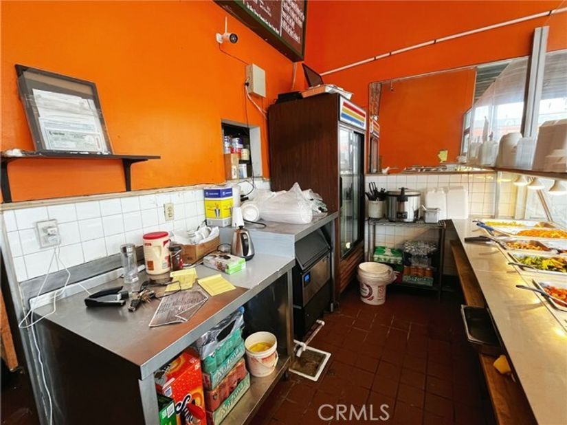 1377 W Imperial Hwy 101, Los Angeles CA 90044