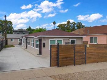 3136 Casitas Avenue