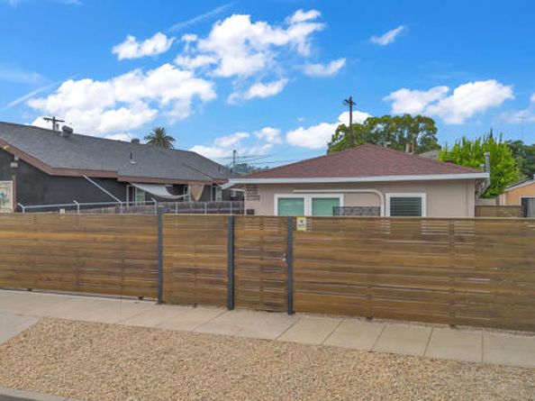 3136 Casitas Avenue, Los Angeles CA 90039