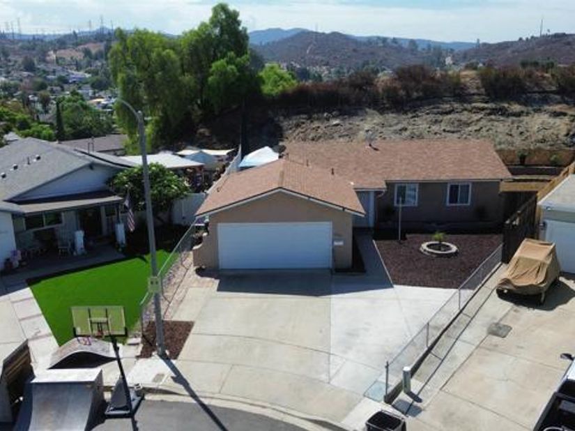 9909 Winchester Way, Lakeside CA 92040