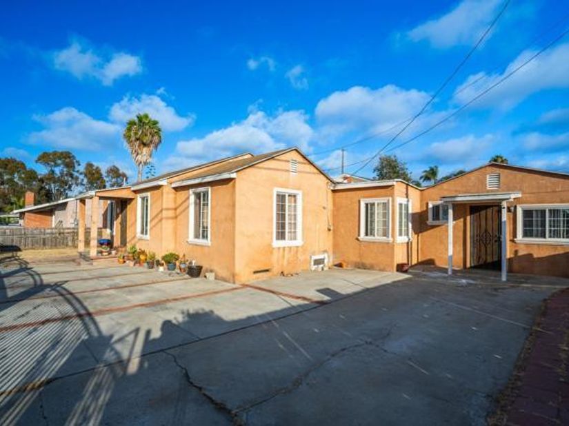 140 Palm Ave, National City CA 91950