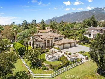 5540 High Meadow