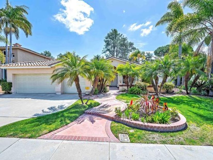 354 Benevente Drive, Oceanside CA 92057