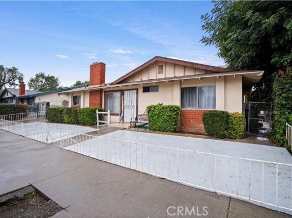 22855 Vanowen, West Hills (los Angeles) CA 91307