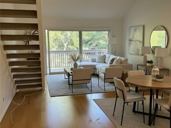 7101 Farralone Avenue 135, Canoga Park (los Angeles) CA 91303