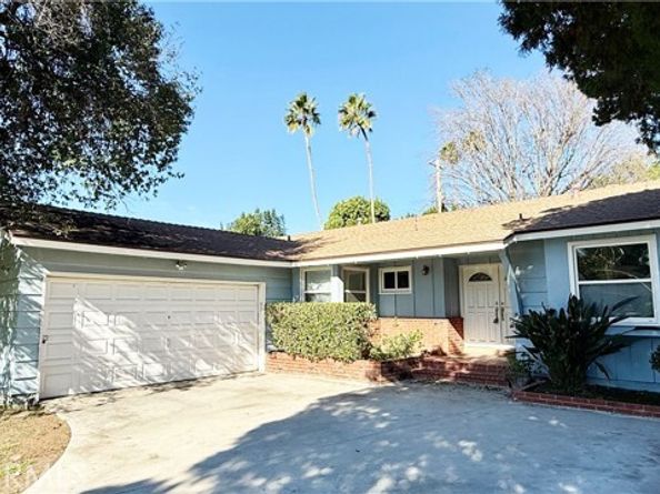 16121 Liggett, North Hills (los Angeles) CA 91343