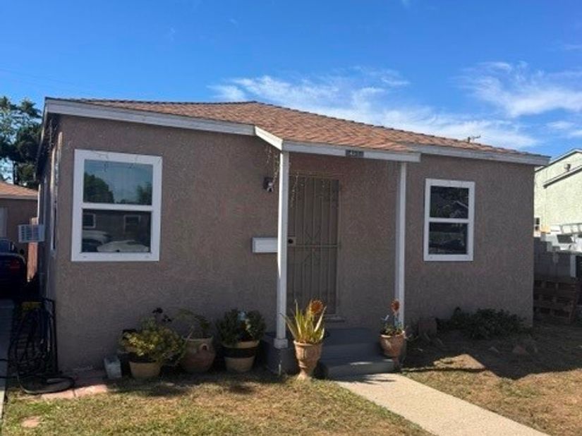 14517 S White, Compton CA 90221