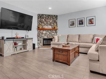 15251 Leffingwell
