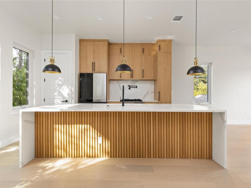 100 W Odell ST 3, Austin TX 78752