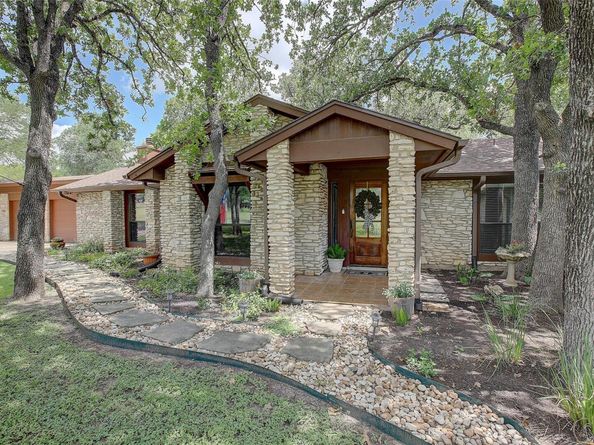 205 E Esparada DR, Georgetown TX 78628