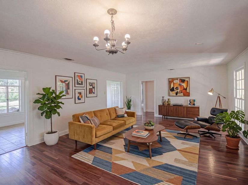 1202 Norwood RD, Austin TX 78722