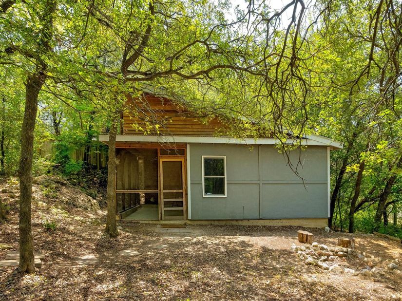 8200 Wavertree CT, Austin TX 78745