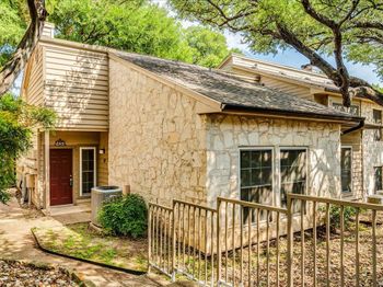 3809 Spicewood Springs RD