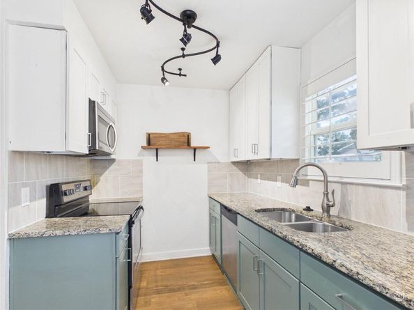 6211 Manor RD 107, Austin TX 78723