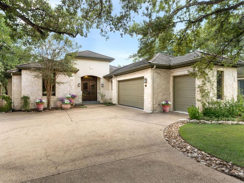 2305 Barton Creek BLVD 29, Austin TX 78735