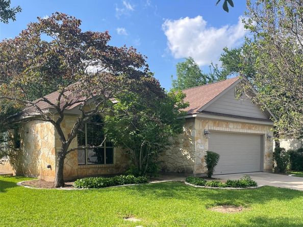 715 Enchanted Rock TRL, Georgetown TX 78633