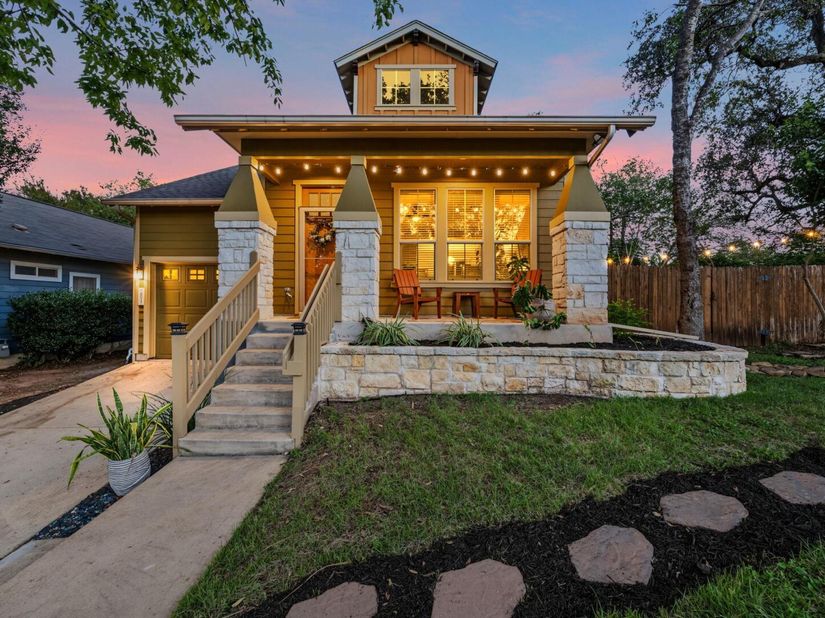 6017 Wilcott CT, Austin TX 78745